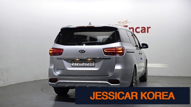2019 Kia The New Carnival - Thumbnail 3