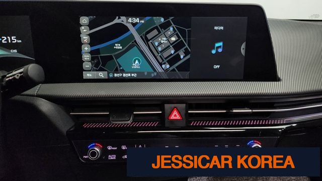 2022 Kia EV6 - Thumbnail 3