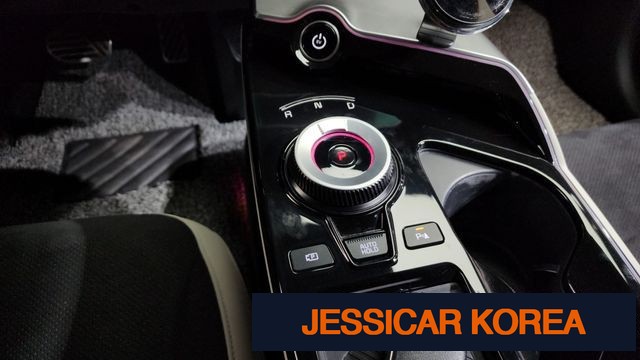 2022 Kia EV6 - Thumbnail 9