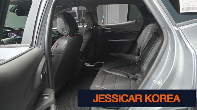 2024 Chevrolet Trax Crossover - Thumbnail 16