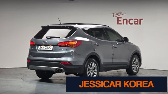 2013 Hyundai Santa Fe DM - Thumbnail 17