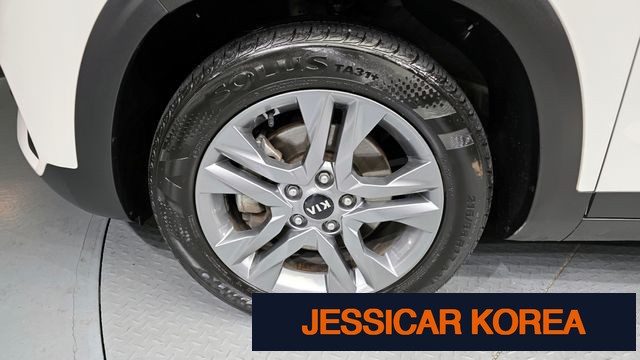 2020 Kia Seltos - Thumbnail 6