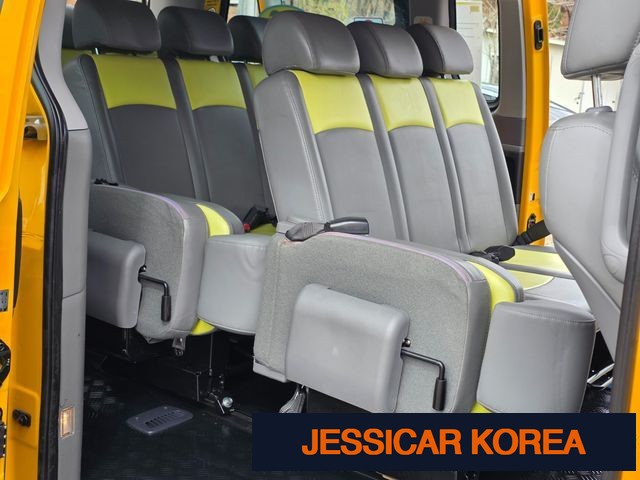 2021 Hyundai The New Grand Starex - Thumbnail 18