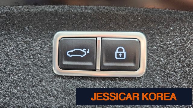 2023 Genesis G80 (RG3) - Thumbnail 3