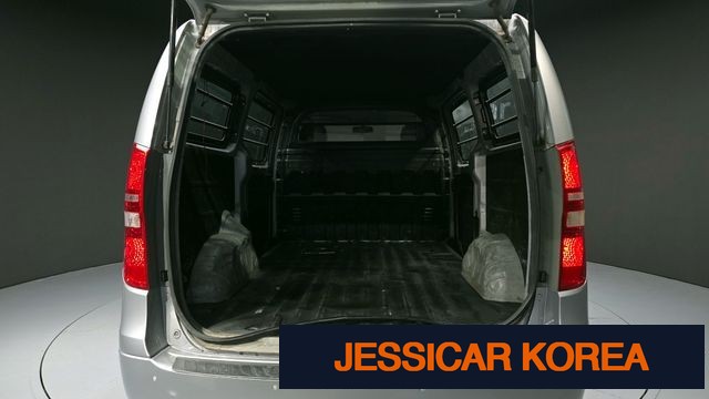 2012 Hyundai Grand Starex - Thumbnail 9
