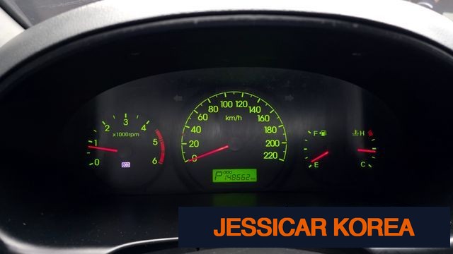 2012 Hyundai Grand Starex - Thumbnail 19