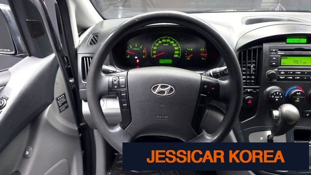 2012 Hyundai Grand Starex - Thumbnail 20