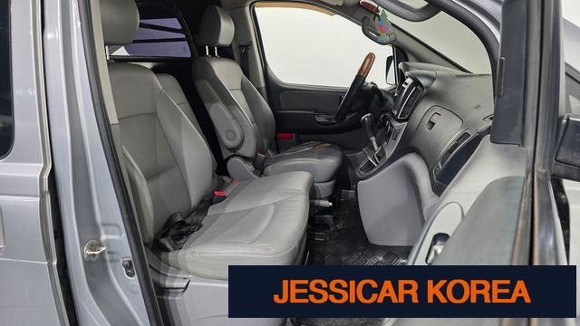 2018 Hyundai Grand Starex - Thumbnail 5