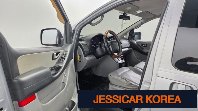 2018 Hyundai Grand Starex - Thumbnail 14
