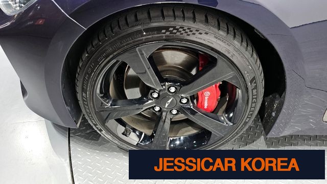 2020 Kia Stinger - Thumbnail 2