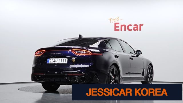2020 Kia Stinger - Thumbnail 5