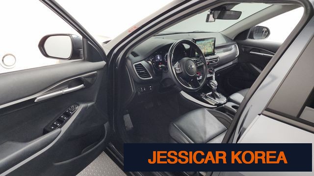 2022 Kia Seltos - Thumbnail 10