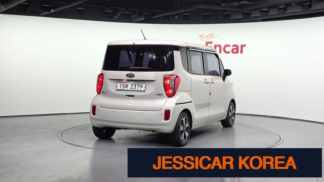 2012 Kia Ray - Thumbnail 16