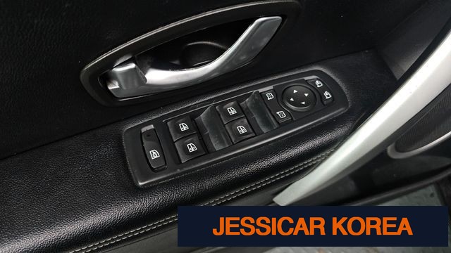 2011 Renault Korea New SM3 - Thumbnail 13