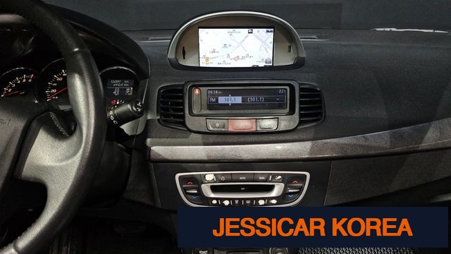 2011 Renault Korea New SM3 - Thumbnail 16