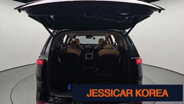 2023 Kia Carnival 4th Gen - Thumbnail 15