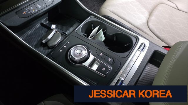 2024 Kia The New Carnival 4th generation - Thumbnail 17