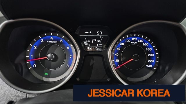 2015 Hyundai The New Avante - Thumbnail 11