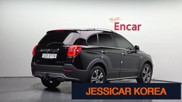 2017 Chevrolet Captiva - Thumbnail 3