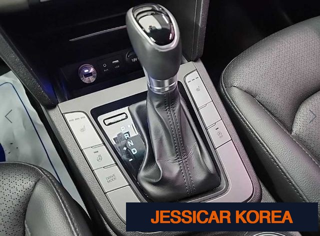 2016 Hyundai Avante AD - Thumbnail 9