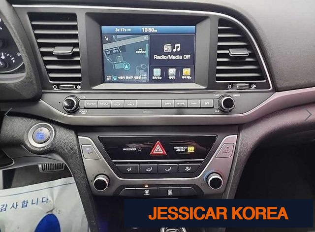 2016 Hyundai Avante AD - Thumbnail 13