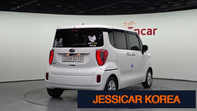 2017 Kia Ray - Thumbnail 6