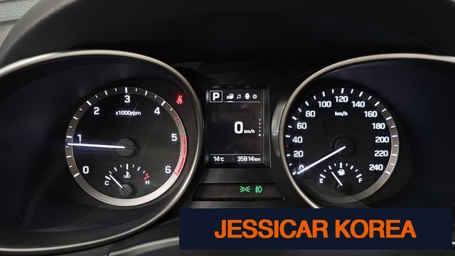 2016 Hyundai Santa Fe The Prime - Thumbnail 16
