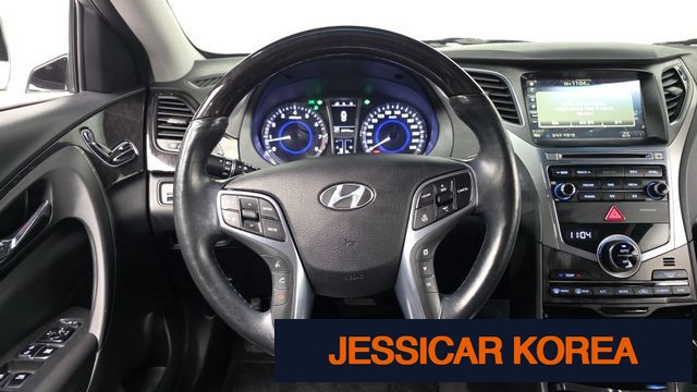 2016 Hyundai Grandeur HG - Thumbnail 4