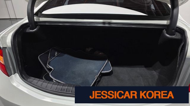 2016 Hyundai Grandeur HG - Thumbnail 16