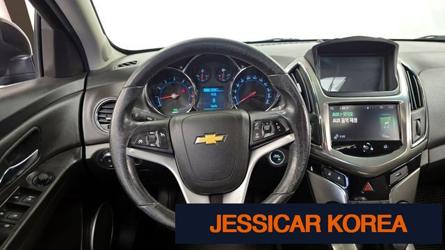 2014 Chevrolet Cruze - Thumbnail 3