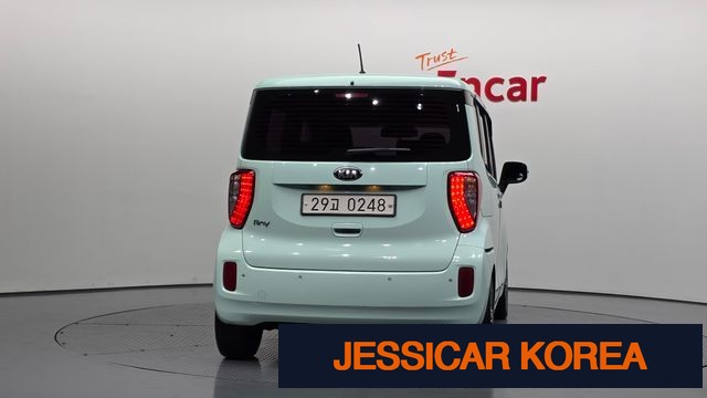 2016 Kia Ray - Thumbnail 17