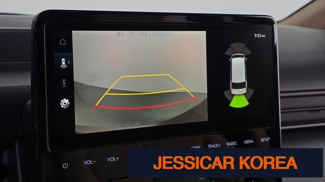 2025 Hyundai Staria - Thumbnail 5