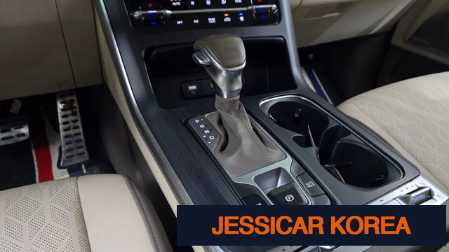2022 Kia Carnival 4th Gen - Thumbnail 17