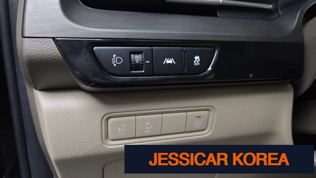 2022 Kia Carnival 4th Gen - Thumbnail 20
