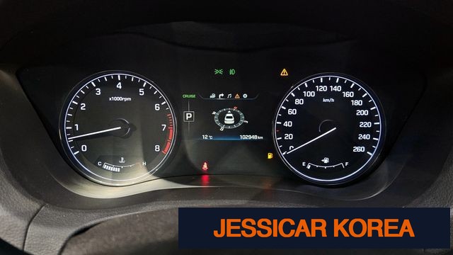 2016 Hyundai Genesis DH - Thumbnail 8