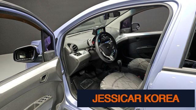 2015 Chevrolet Spark - Thumbnail 18