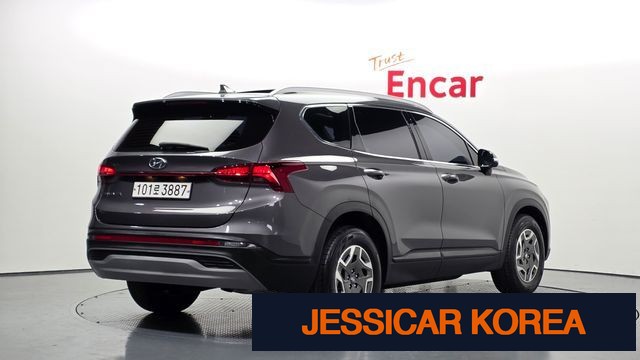 2022 Hyundai The New Santa Fe - Thumbnail 2