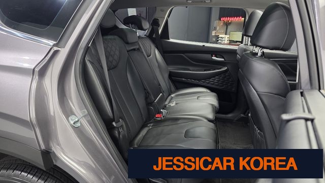 2022 Hyundai The New Santa Fe - Thumbnail 3