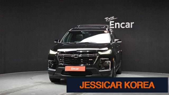 2022 Chevrolet Traverse - Thumbnail 17
