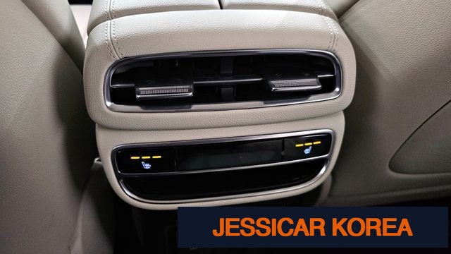 2020 Genesis GV80 - Thumbnail 12