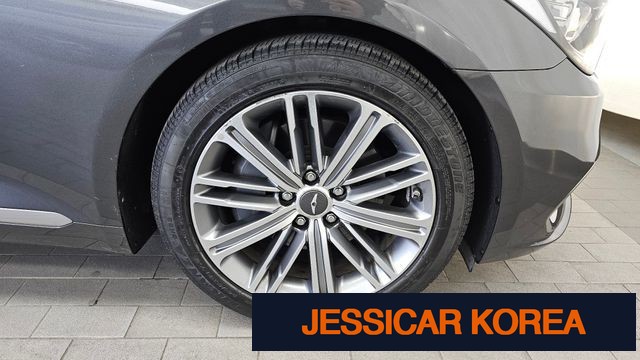 2017 Genesis G80 - Thumbnail 3