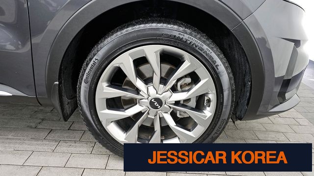 2023 Kia Sorento 4th Gen - Thumbnail 9