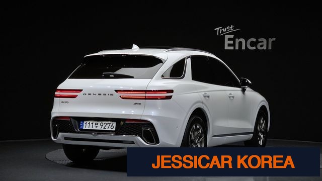 2024 Genesis GV70 - Thumbnail 12