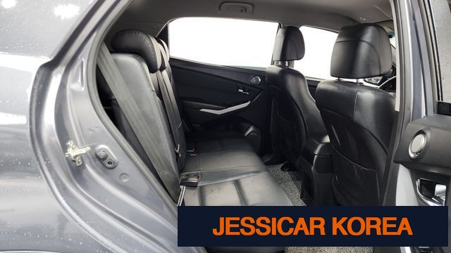 2017 KG Mobility New Style Korando C - Thumbnail 2