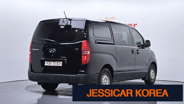 2020 Hyundai The New Grand Starex - Thumbnail 9