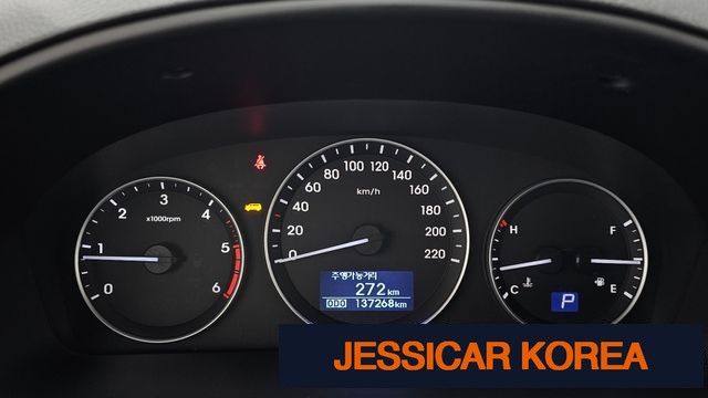 2020 Hyundai The New Grand Starex - Thumbnail 10