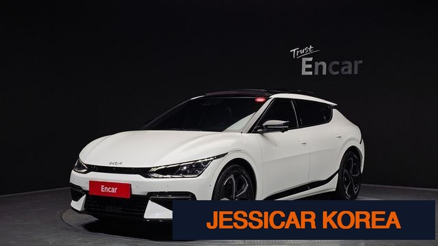 2023 Kia EV6 - Thumbnail 14
