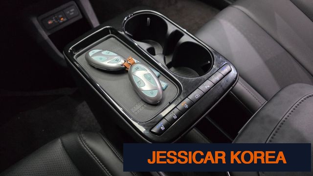 2025 Hyundai The New Ioniq 5 - Thumbnail 8