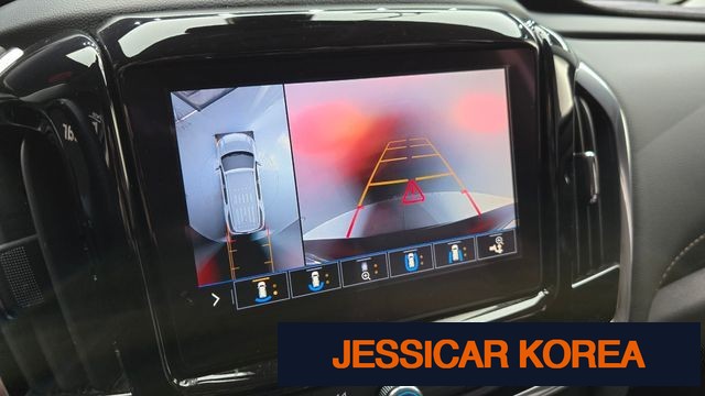 2020 Chevrolet Traverse - Thumbnail 14