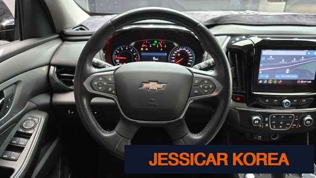 2020 Chevrolet Traverse - Thumbnail 16